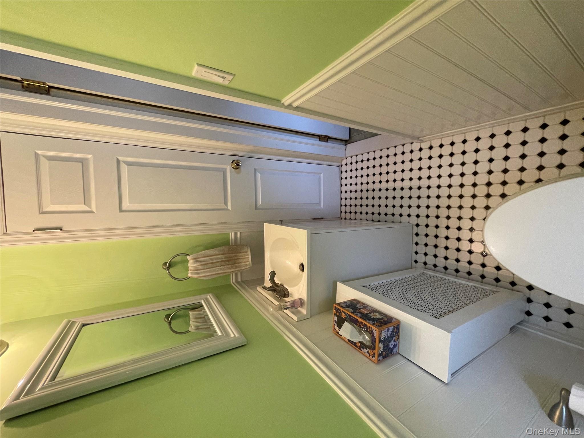 #13 photo, 712 De Mott Ave Avenue, ナッソー郡 Baldwin , NY 11510