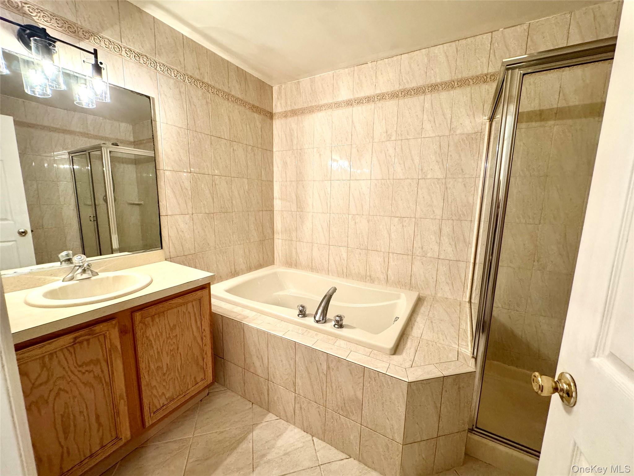 #16 photo, 87 Kettles Lane, Medford , NY 11763