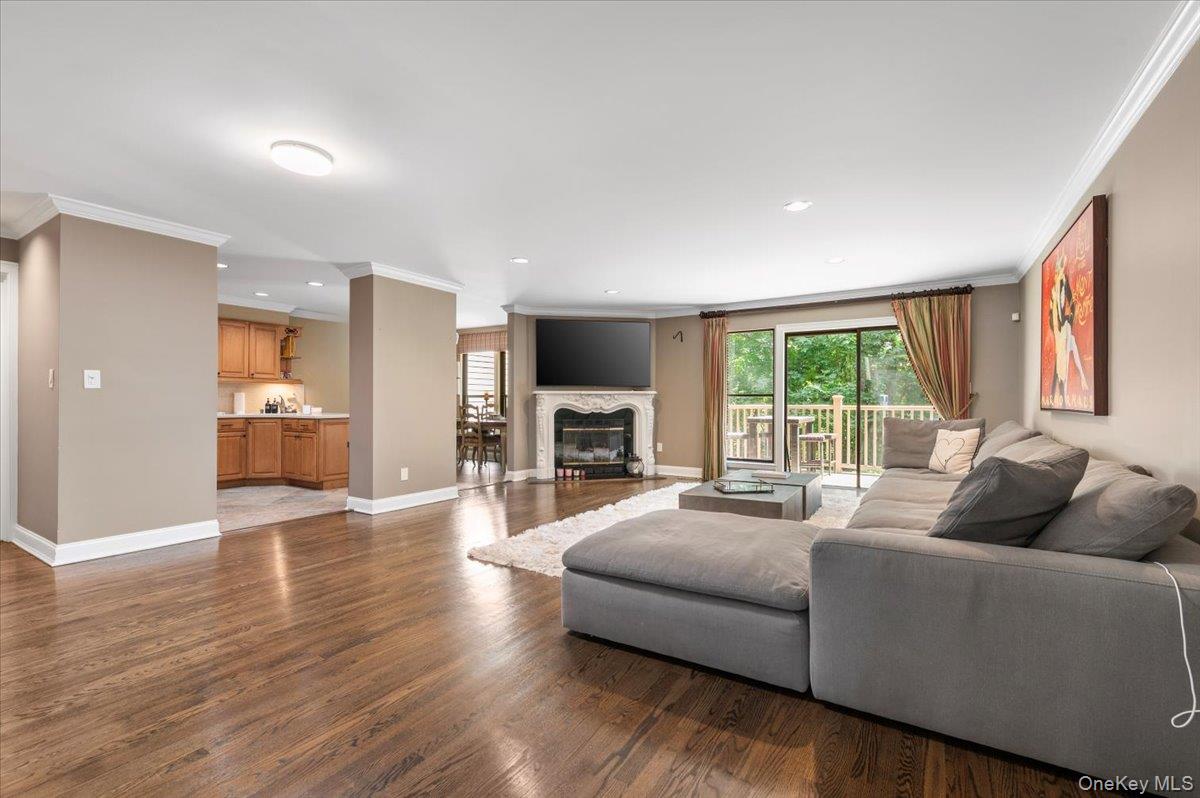 #7 photo, 32 The Glen, ナッソー郡 Glen Head , NY 11545