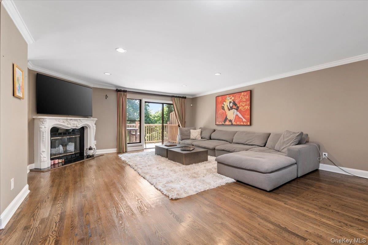 #8 photo, 32 The Glen, ナッソー郡 Glen Head , NY 11545