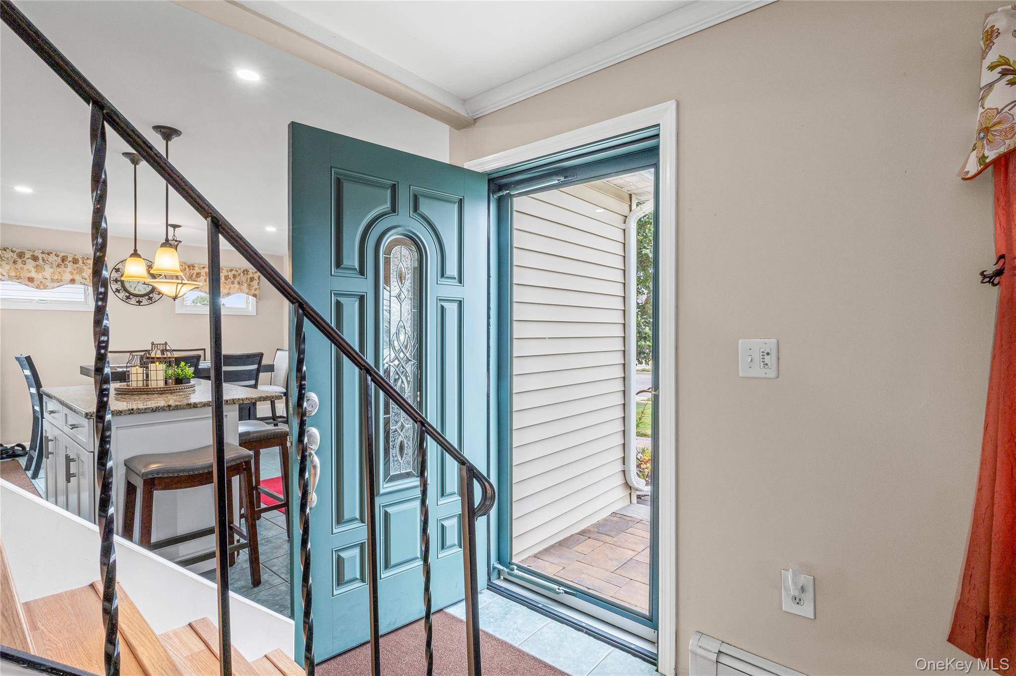 #4 photo, 45 Forge Lane, ナッソー郡 Levittown , NY 11756