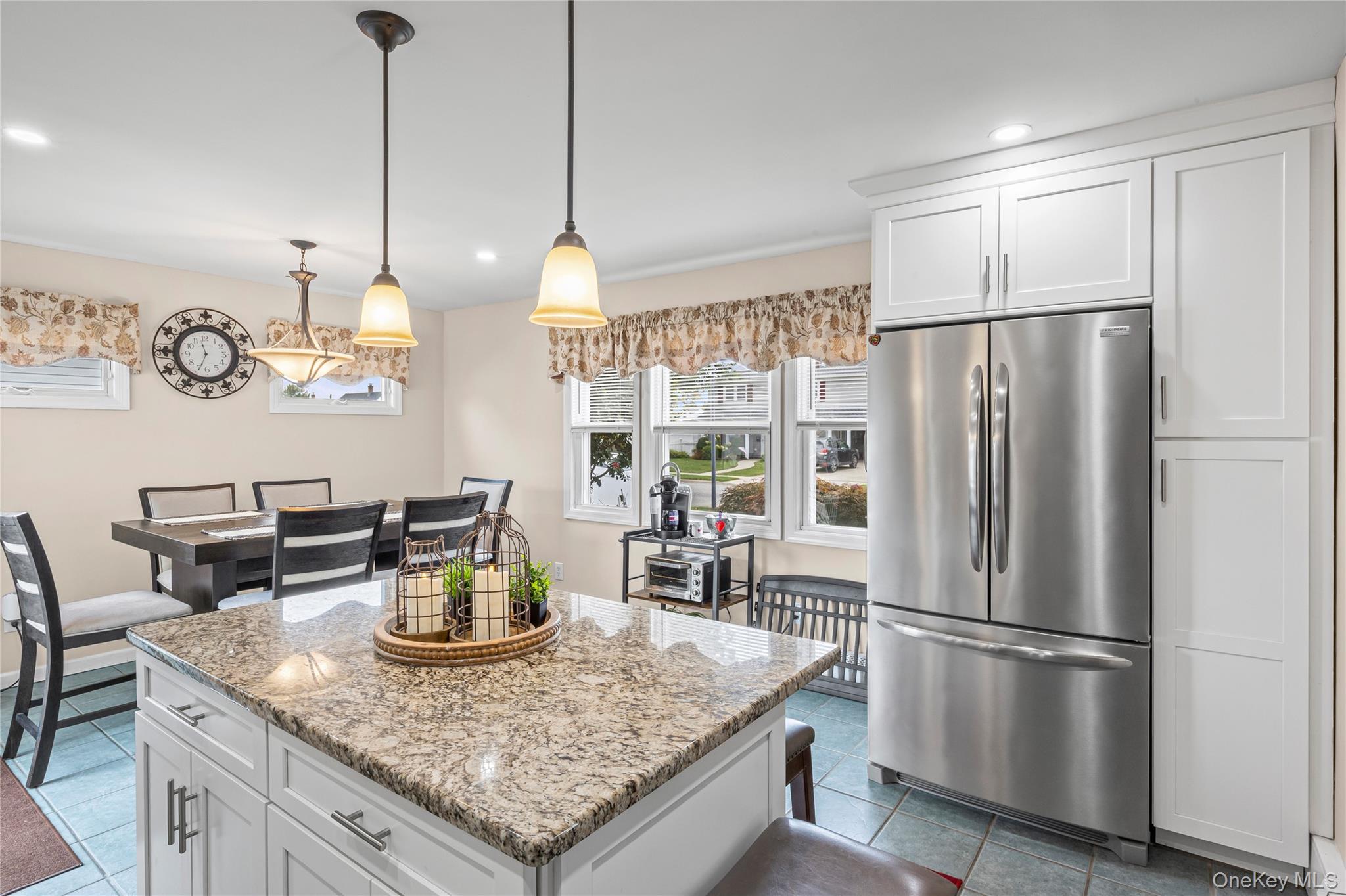 #8 photo, 45 Forge Lane, ナッソー郡 Levittown , NY 11756