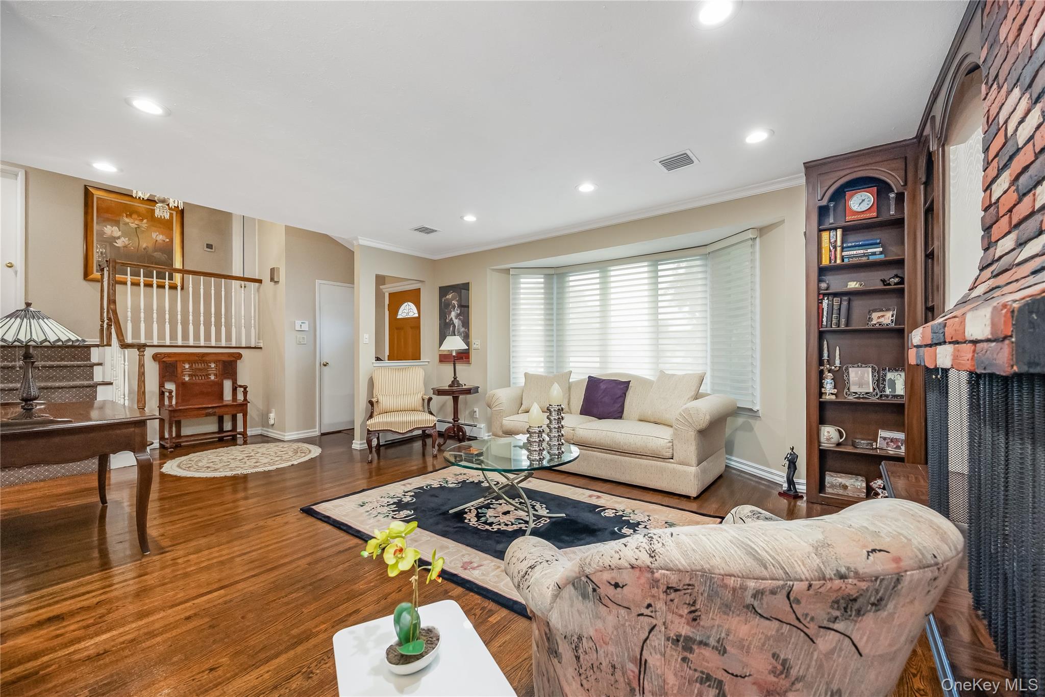 #5 photo, 70 Norman Lane, ナッソー郡 Levittown , NY 11756