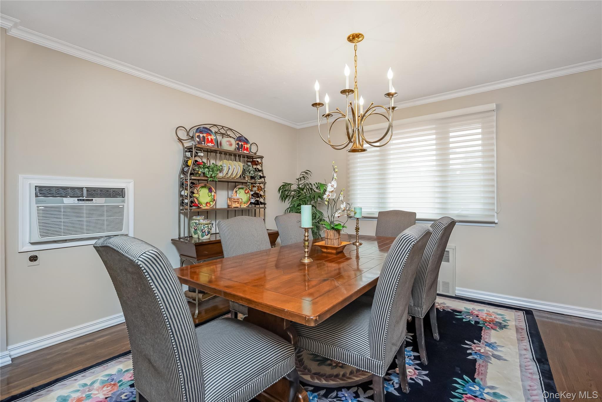 #7 photo, 70 Norman Lane, ナッソー郡 Levittown , NY 11756