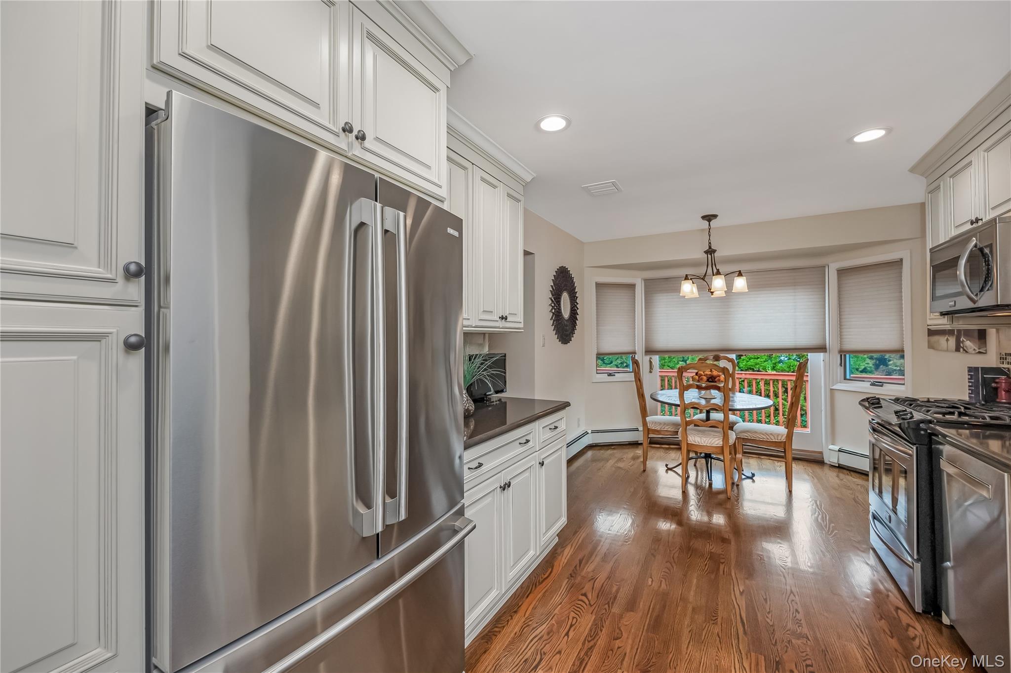 #9 photo, 70 Norman Lane, ナッソー郡 Levittown , NY 11756