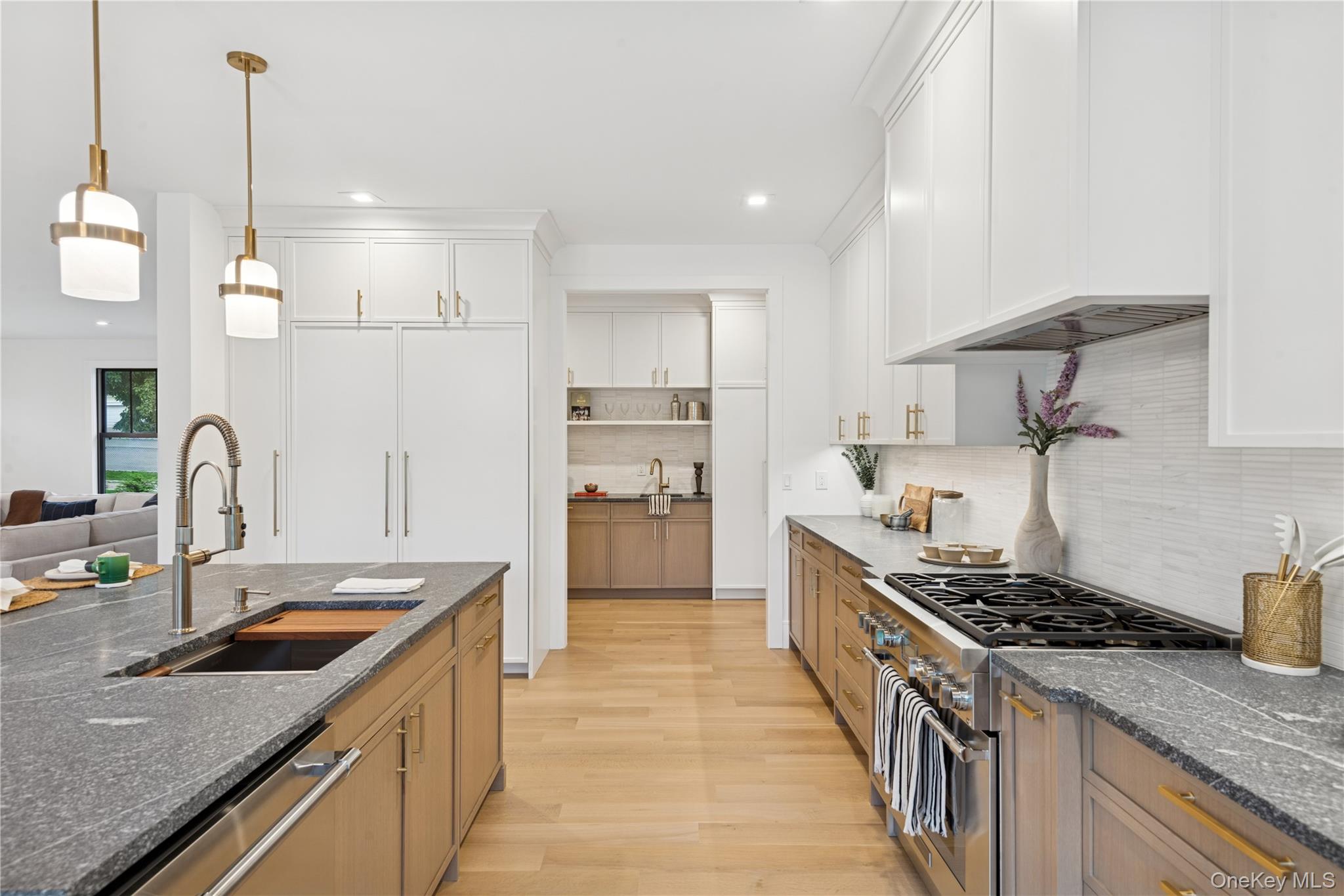 #12 photo, 110 Crescent Court, サフォーク郡 Wading River , NY 11792