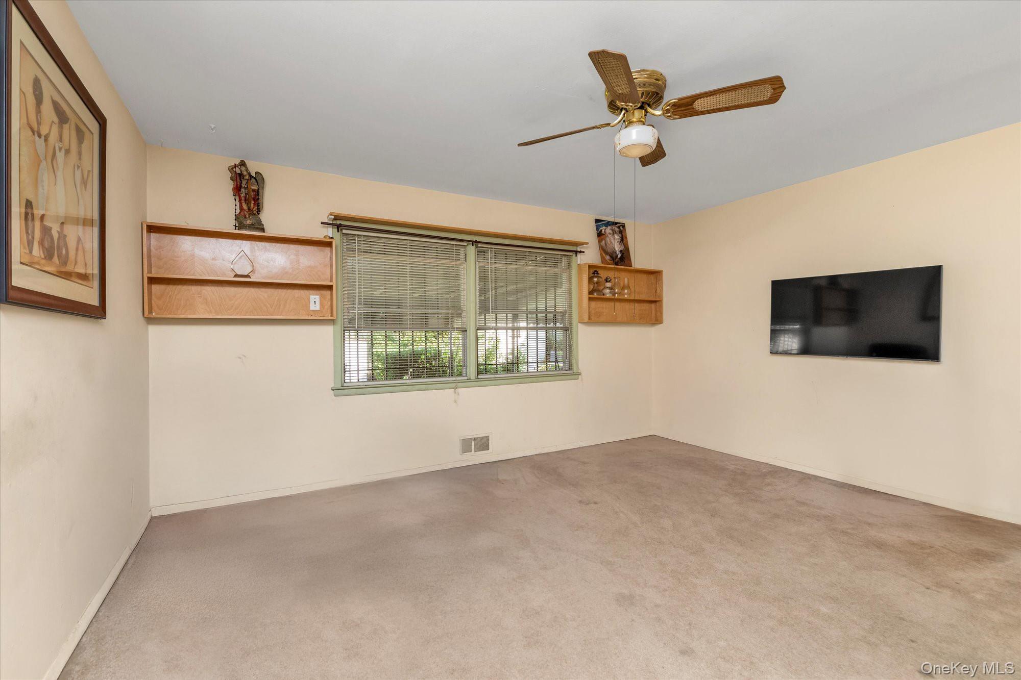 #3 photo, 14537 Linden Boulevard, Jamaica , NY 11436