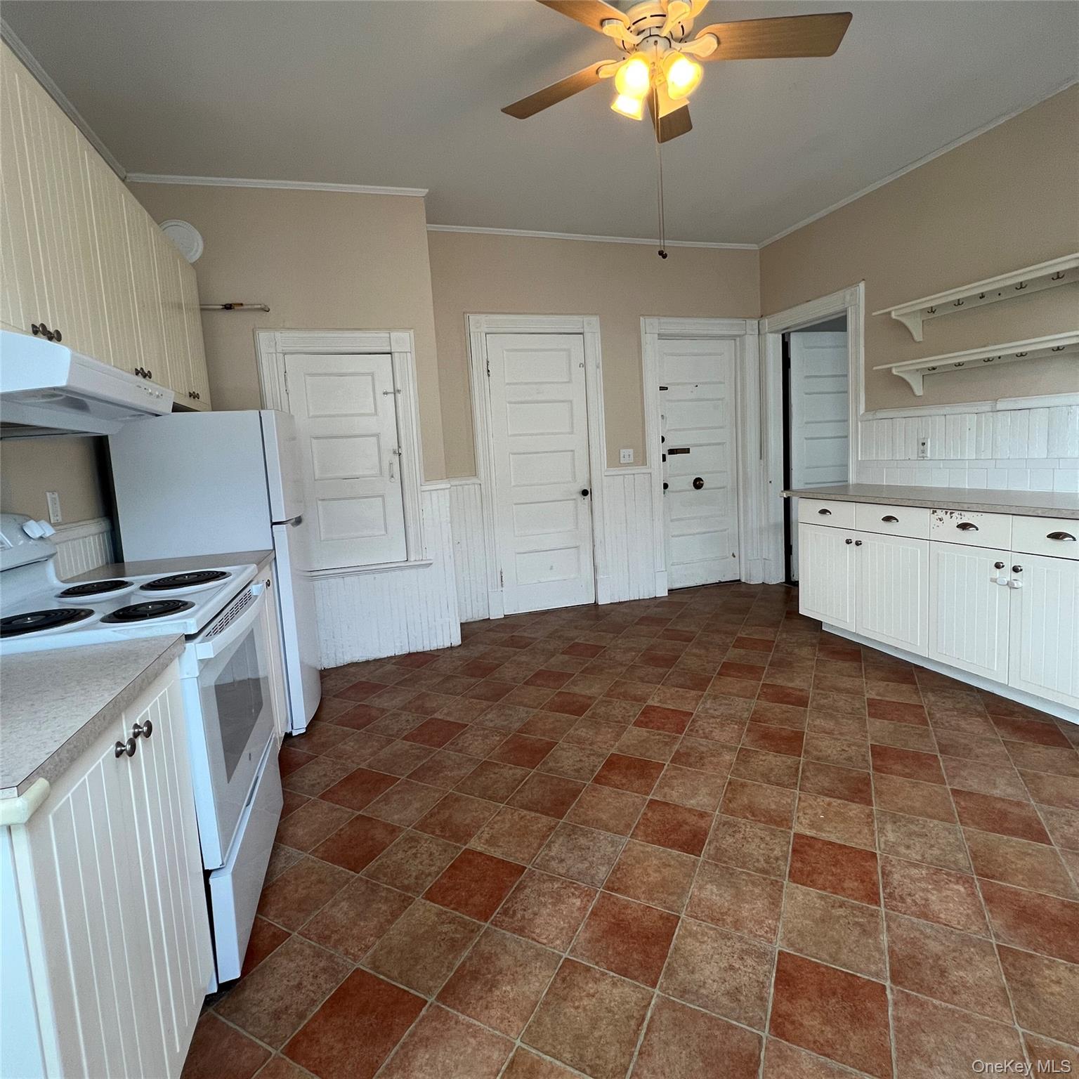 #4 photo, 32 Parkway, Katonah , NY 10536