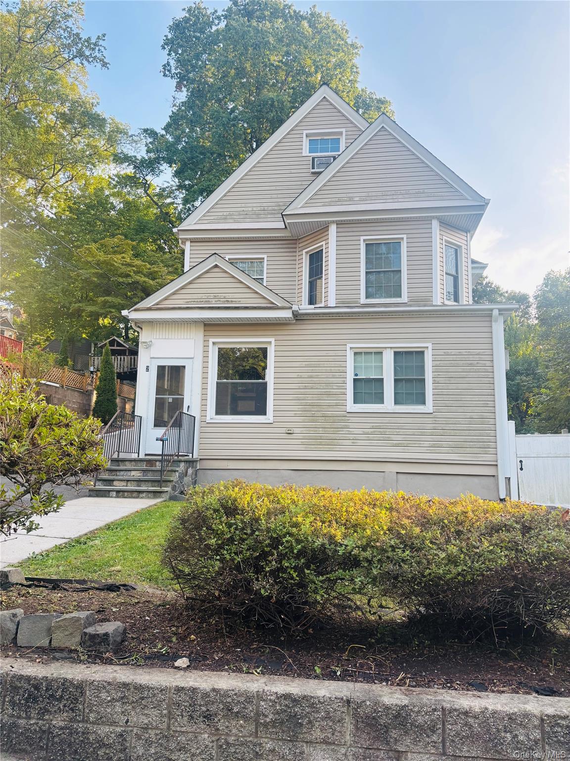 #1 photo, 2 Arthur Street, Yonkers , NY 10701