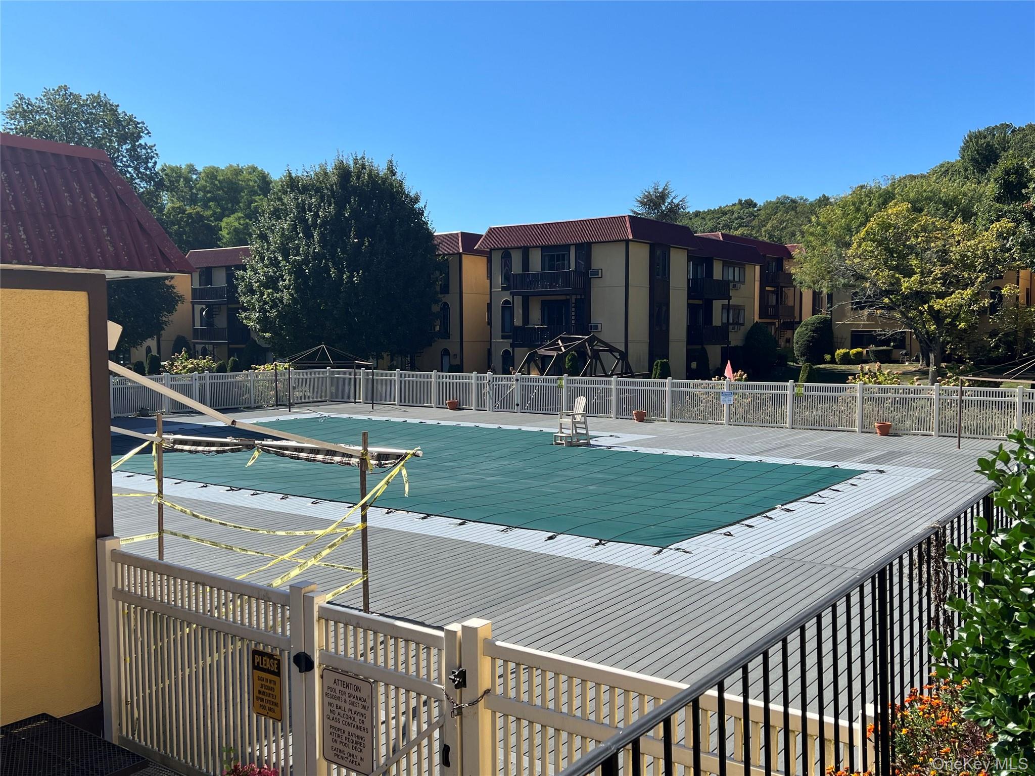 #8 photo, 2 Granada Crescent, White Plains , NY 10603