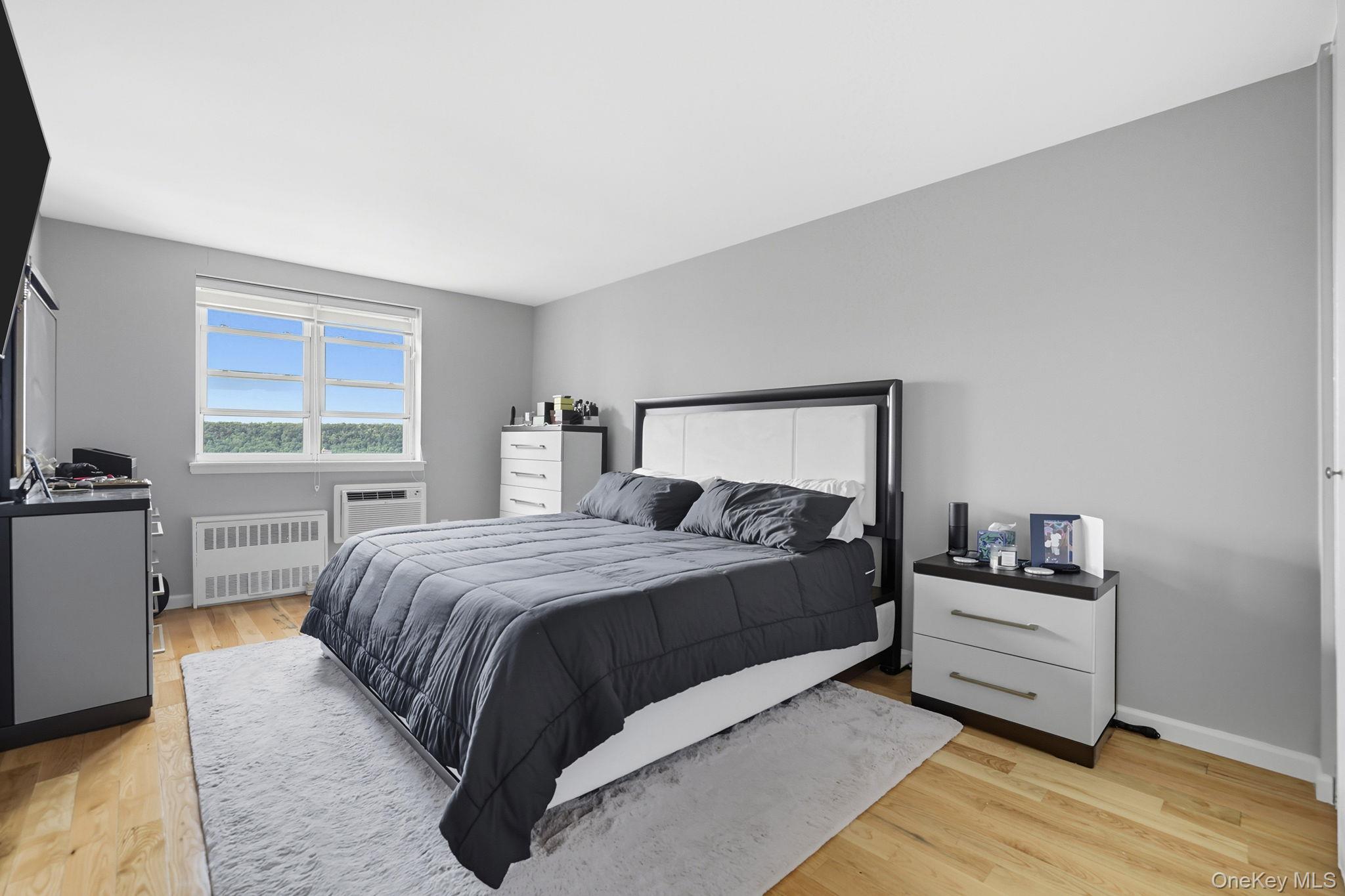 #11 photo, 377 N Broadway, Yonkers , NY 10701