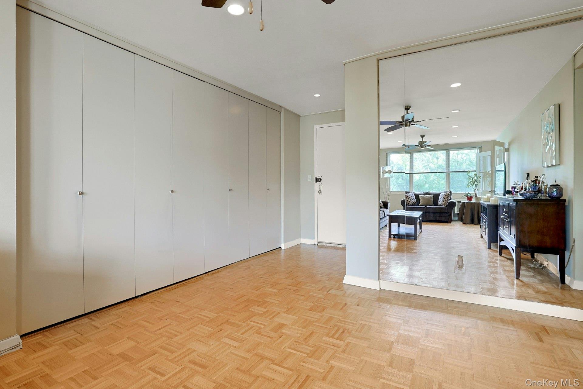 #4 photo, 12 Old Mamaroneck Road, White Plains , NY 10605