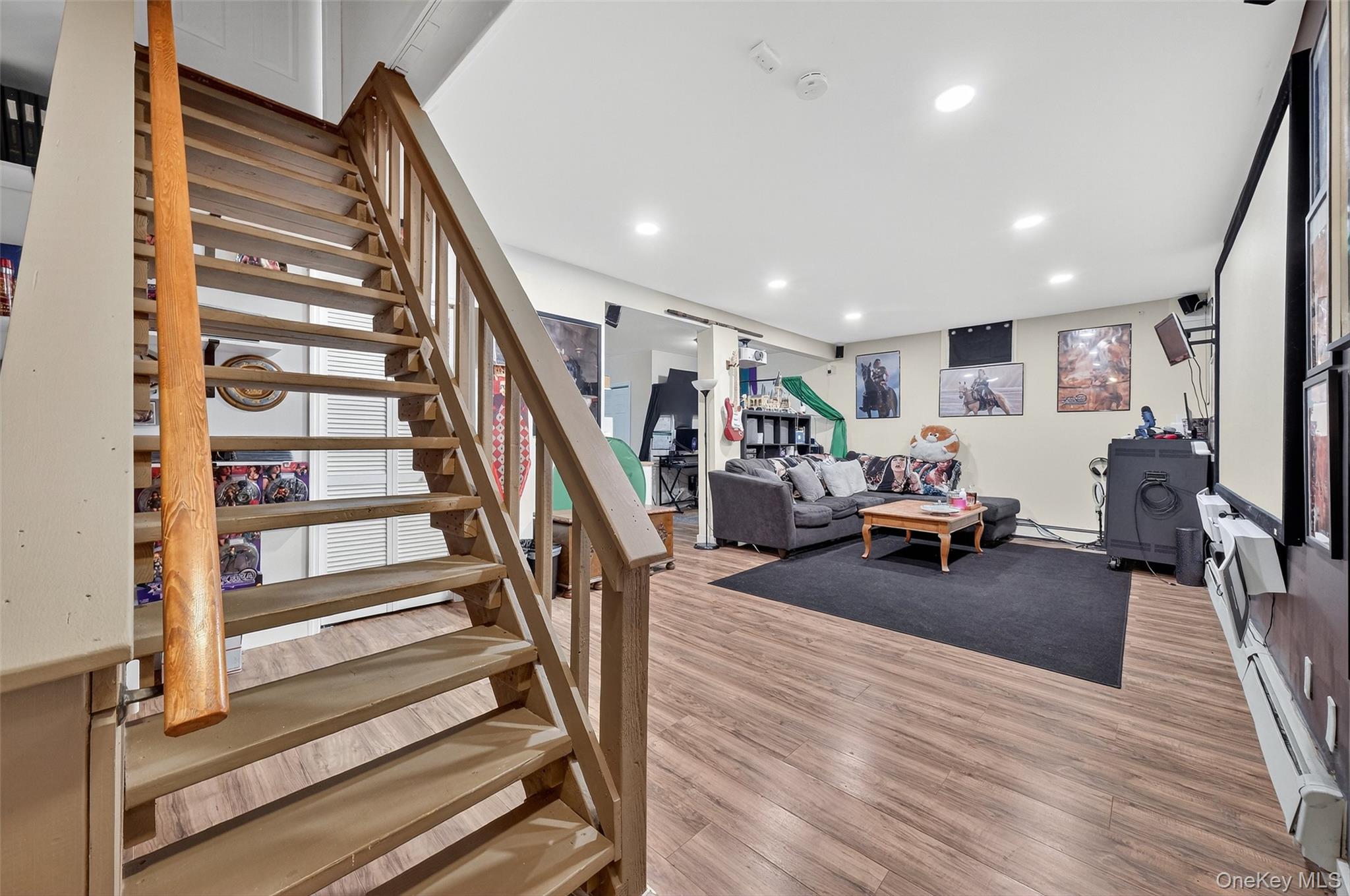 #18 photo, 16 Faye Avenue, New Windsor , NY 12553