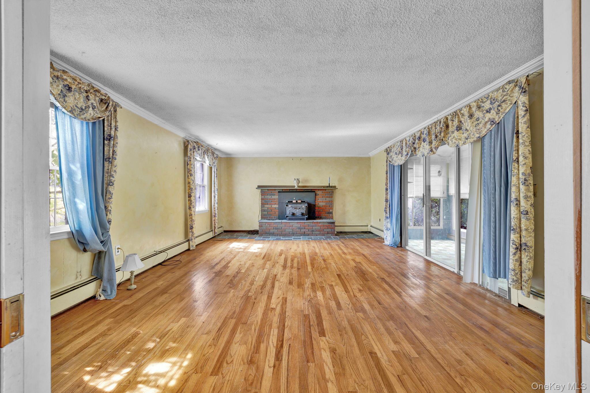 #9 photo, 22 Mark Drive, Middletown , NY 10940