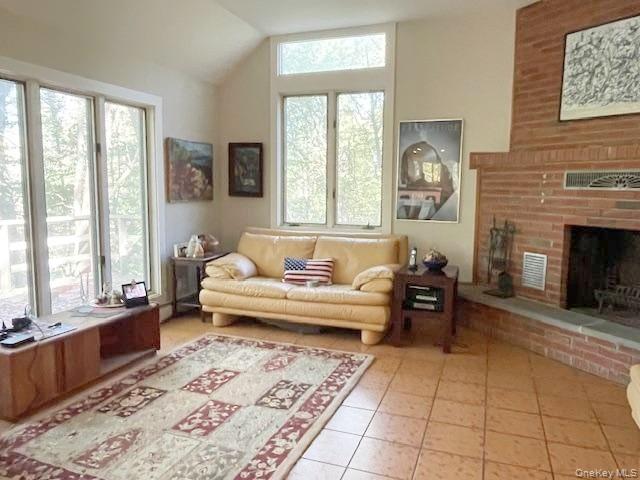 #4 photo, 9 Watch Hill Road, New Paltz , NY 12561