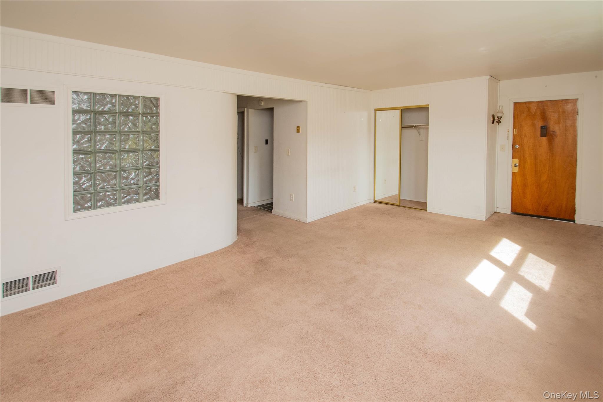 #5 photo, 8K White Gate Road, Wappingers Falls , NY 12590