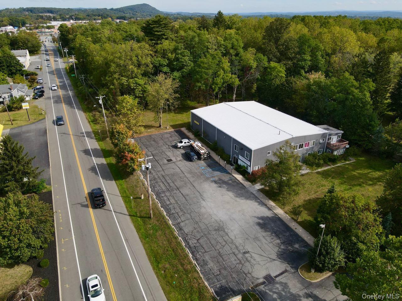 #6 photo, 2430 State Route 32, New Windsor , NY 12553