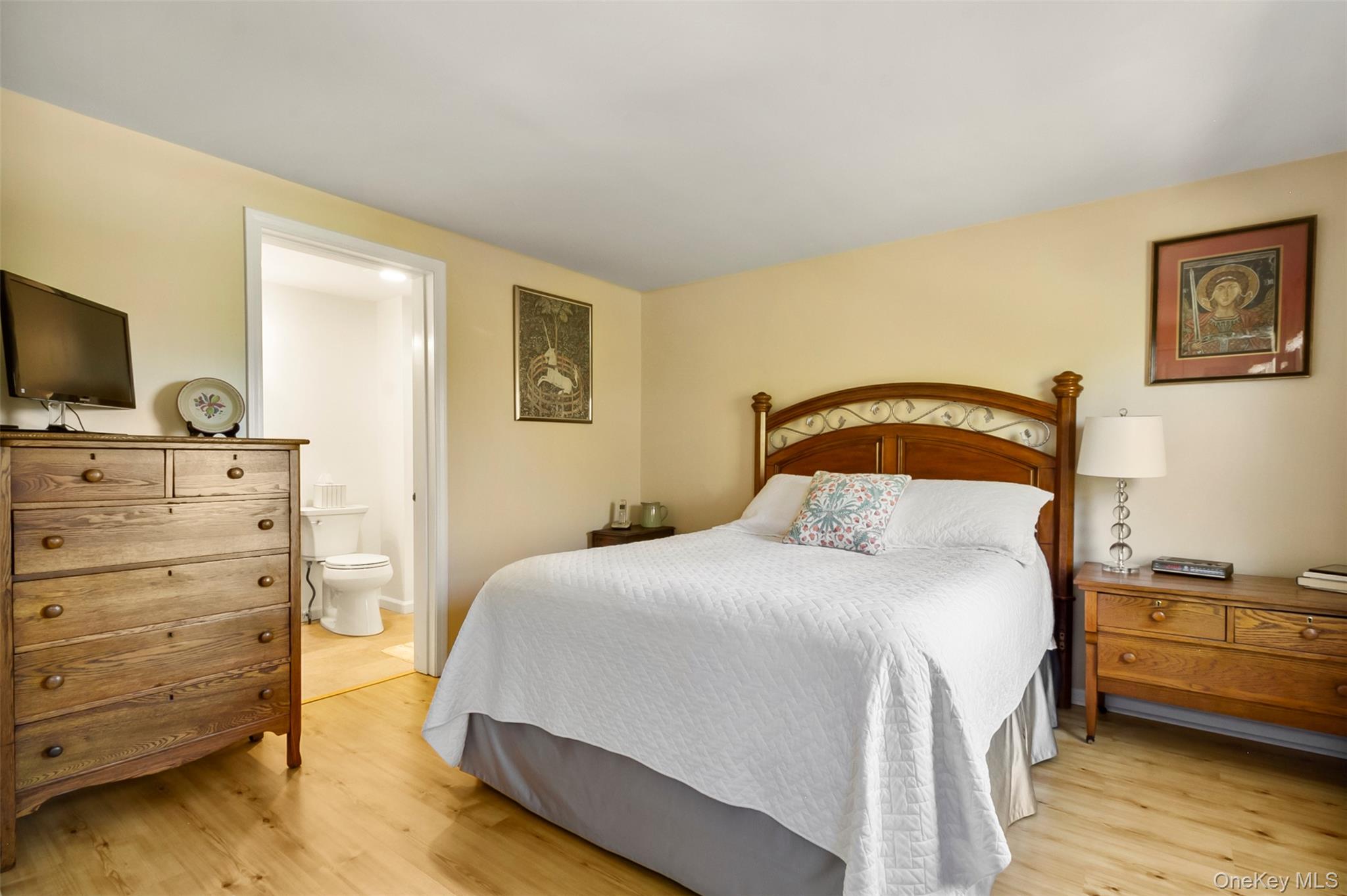 #12 photo, 204 Williamsburg Drive, Mahopac , NY 10541