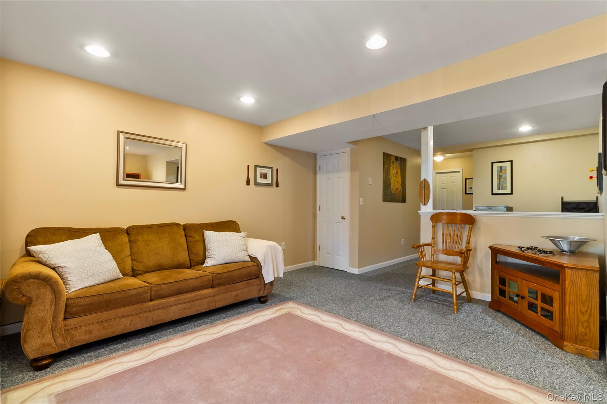 #17 photo, 204 Williamsburg Drive, Mahopac , NY 10541