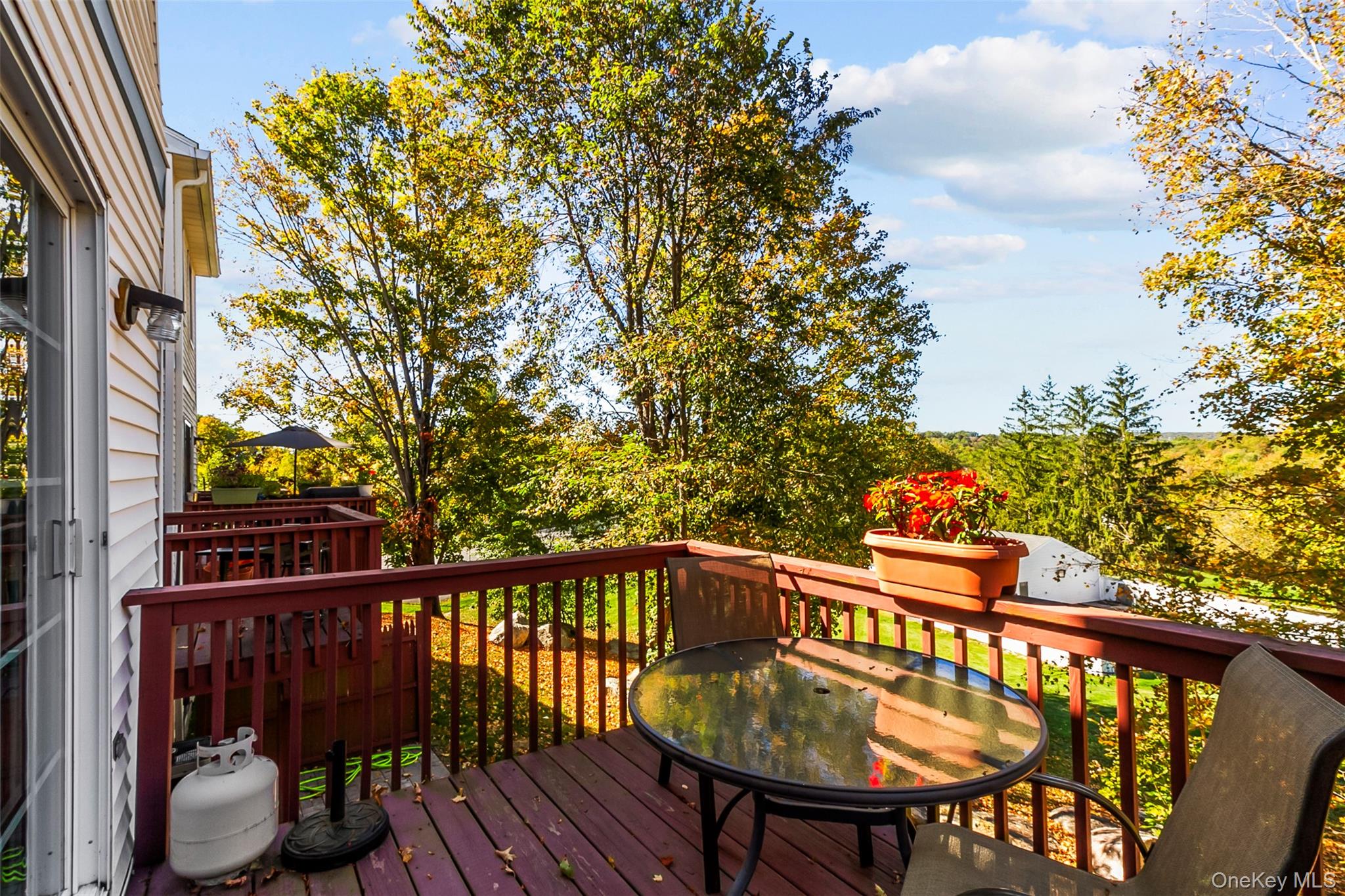 #19 photo, 204 Williamsburg Drive, Mahopac , NY 10541