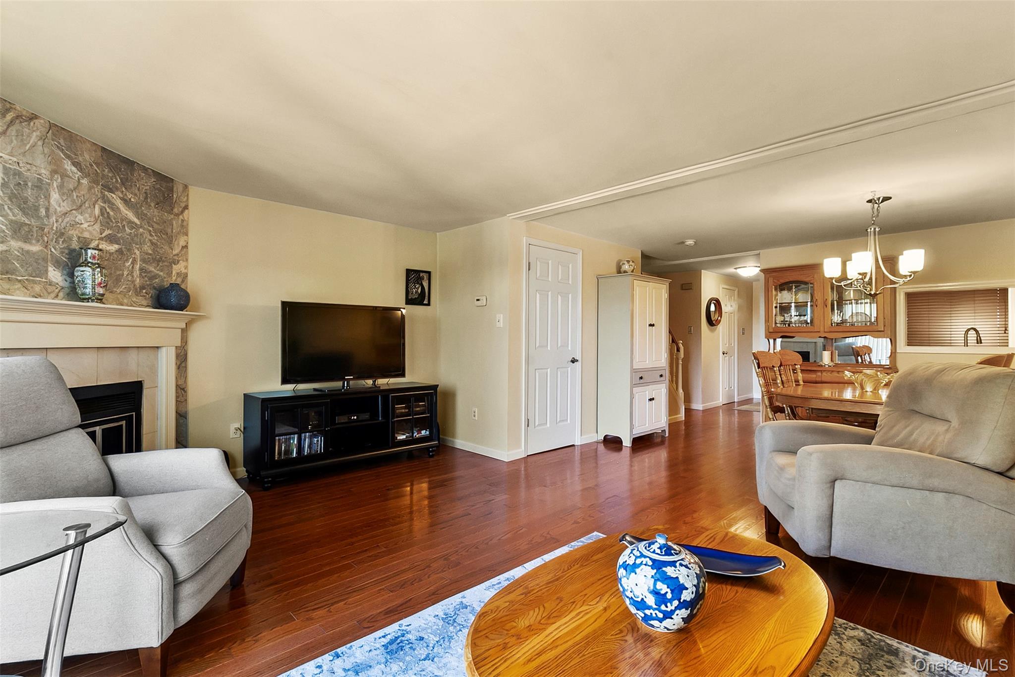 #3 photo, 204 Williamsburg Drive, Mahopac , NY 10541