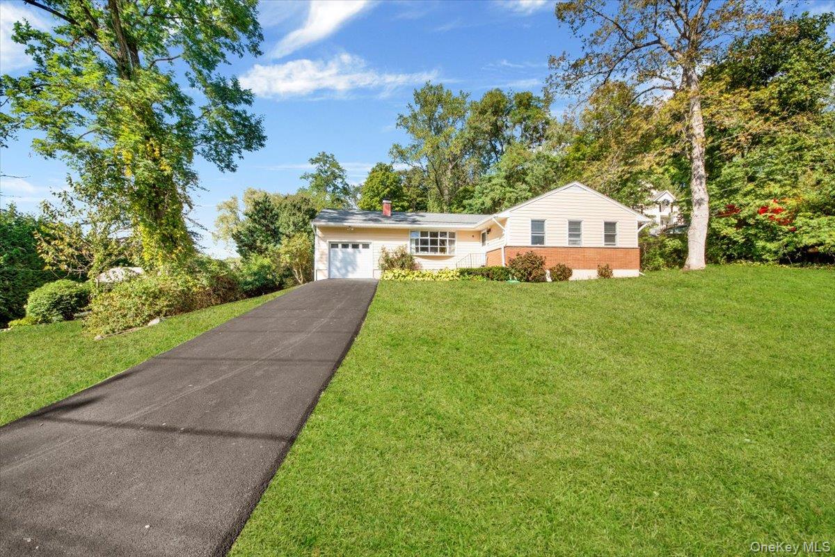 #1 photo, 40 Baldwin Lane, Mahopac , NY 10541