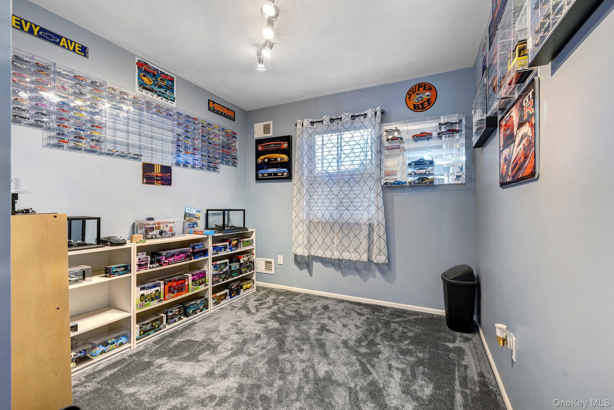 #16 photo, 99 Boniface Drive, Pine Bush , NY 12566