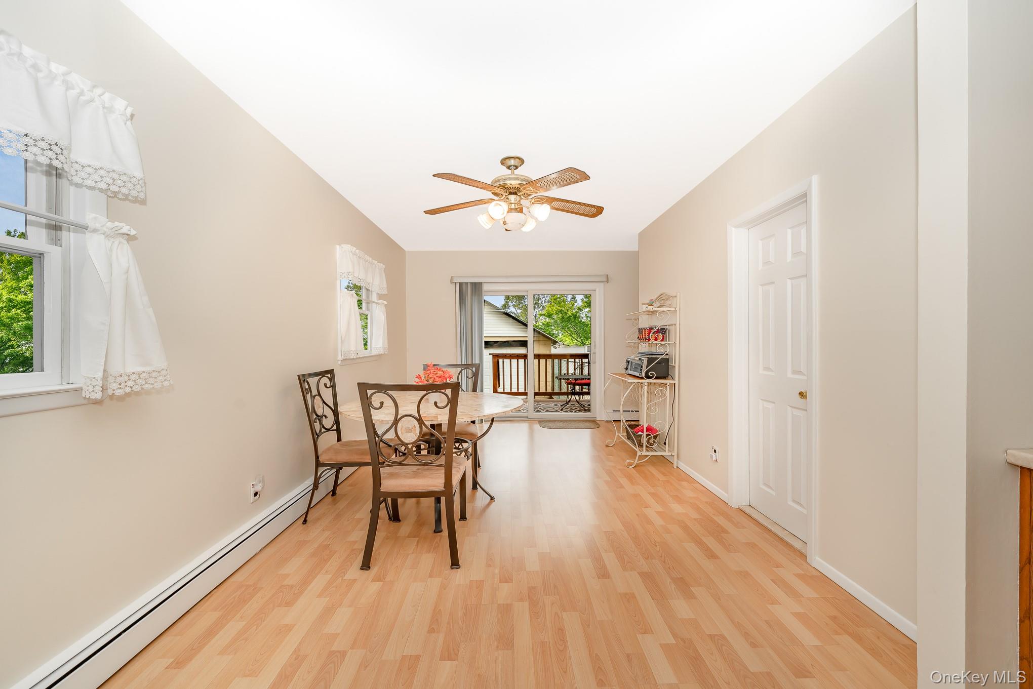 #14 photo, 118 Linden Street, ナッソー郡 Bellmore , NY 11710