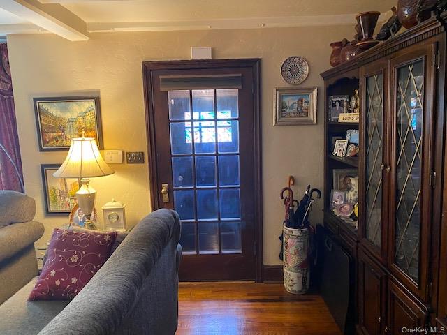 #5 photo, 84 Surrey Lane, Hempstead , NY 11550