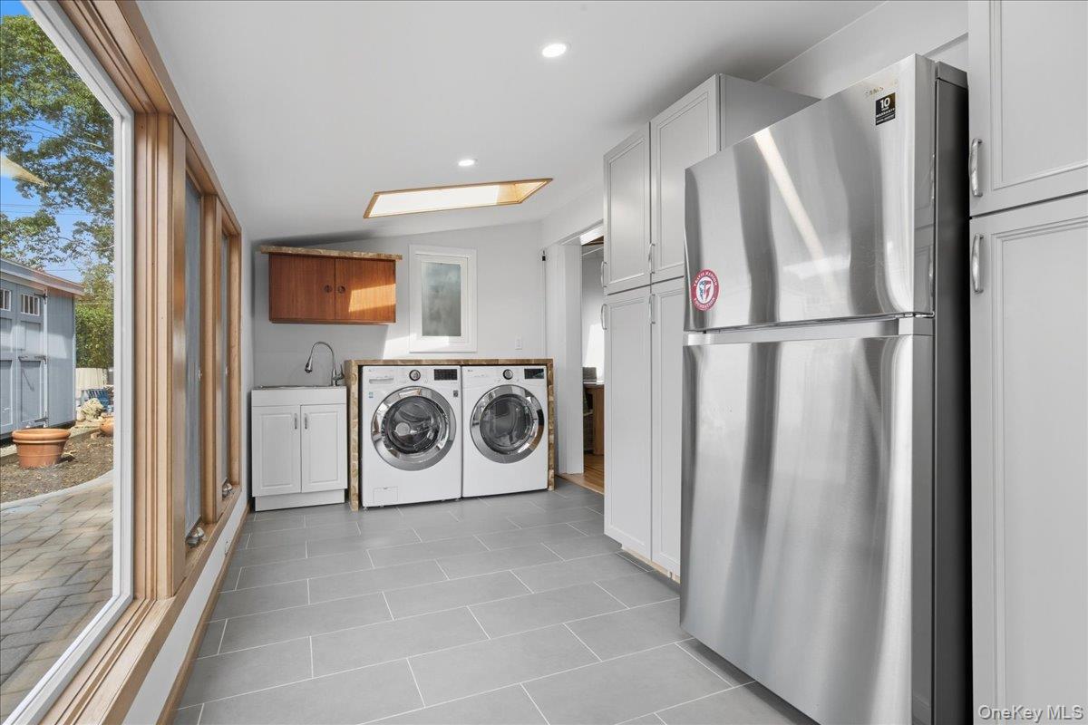 #19 photo, 92 Suffolk Road, Massapequa , NY 11758