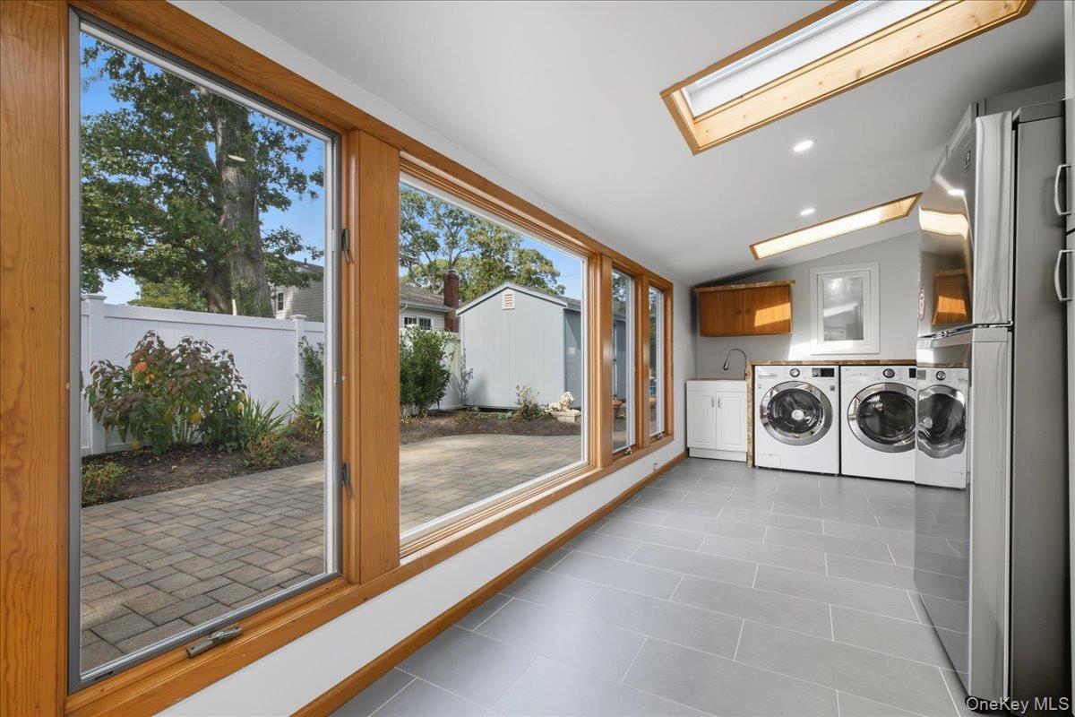 #20 photo, 92 Suffolk Road, Massapequa , NY 11758