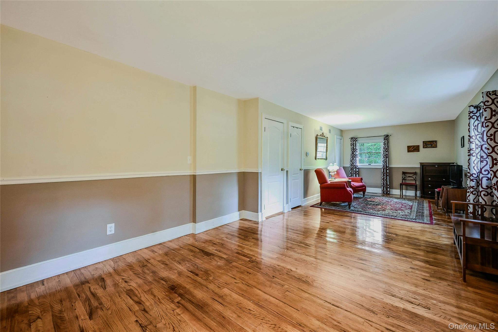 #19 photo, 50 Hillcrest Avenue, Port Jefferson , NY 11777