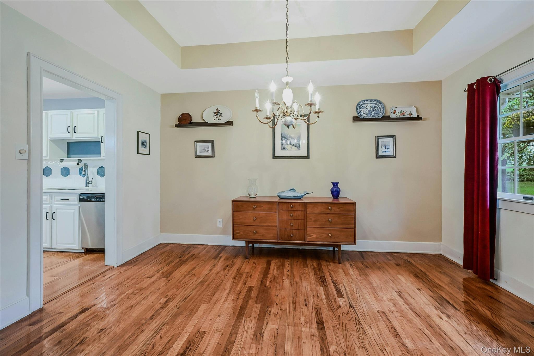 #6 photo, 50 Hillcrest Avenue, Port Jefferson , NY 11777