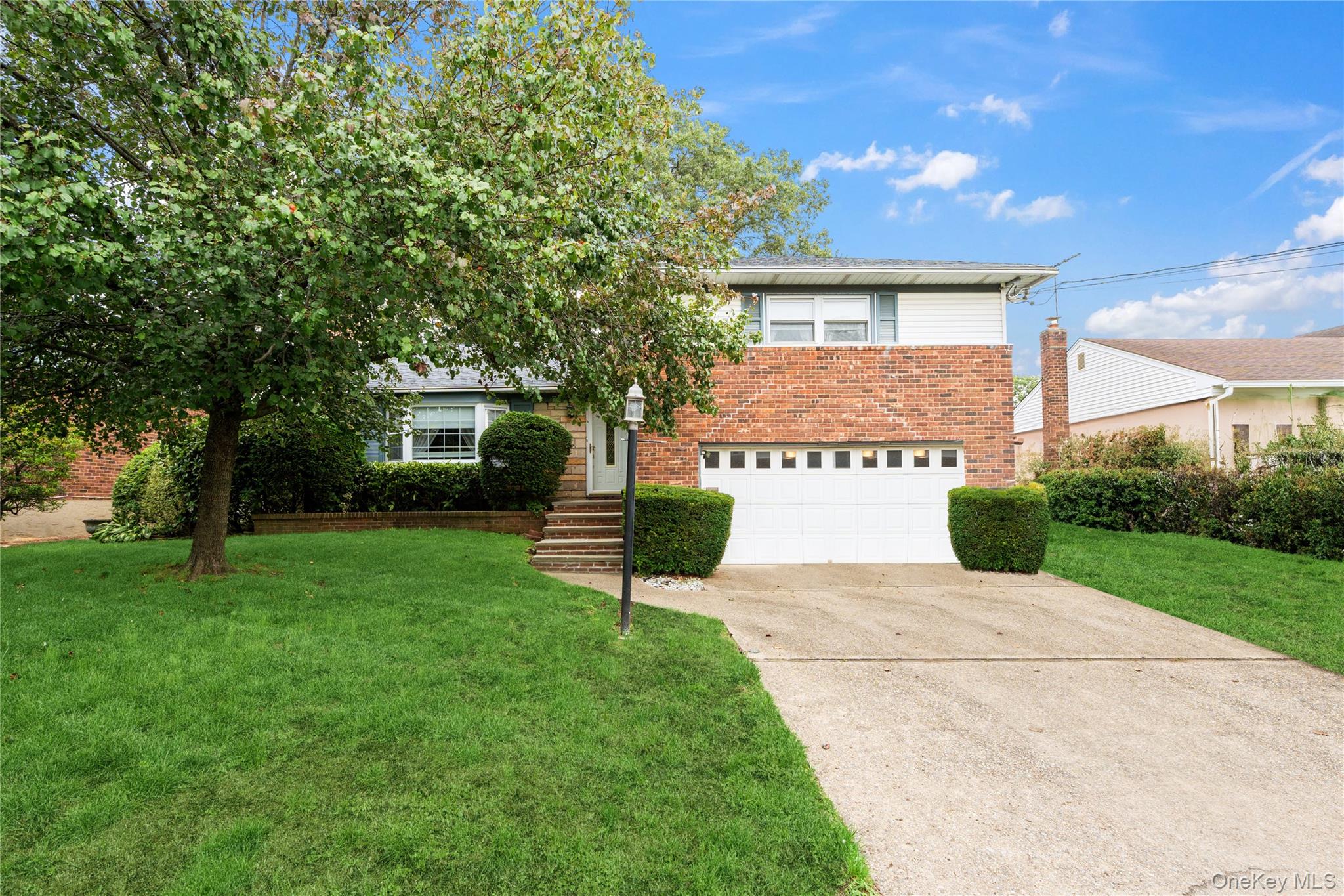 #1 photo, 18 Kirkwood Drive, Glen Cove , NY 11542