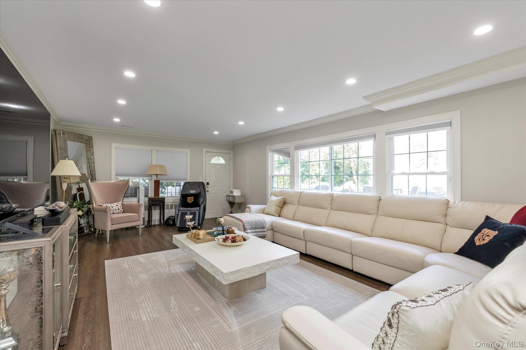 #10 photo, 47 Pinewood Road, ナッソー郡 Roslyn , NY 11576