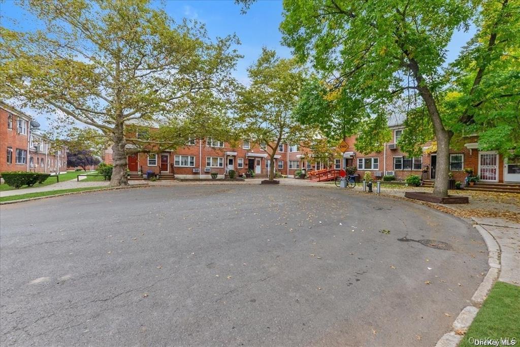 #16 photo, 68-02 140th Street, クイーンズ区 Kew Garden Hills , NY 11367