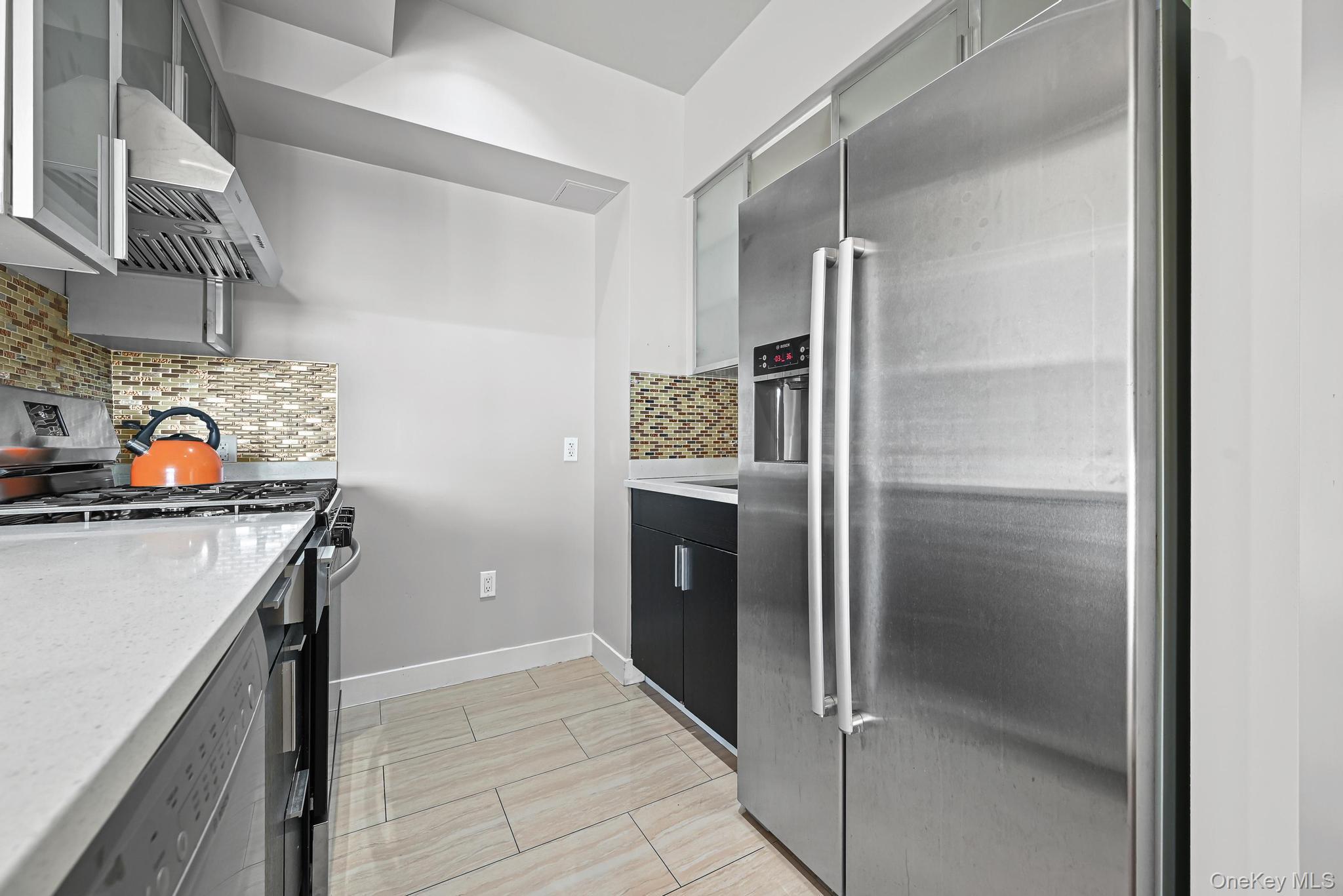 #5 photo, 136-19 Franklin Ave, Flushing , NY 11355