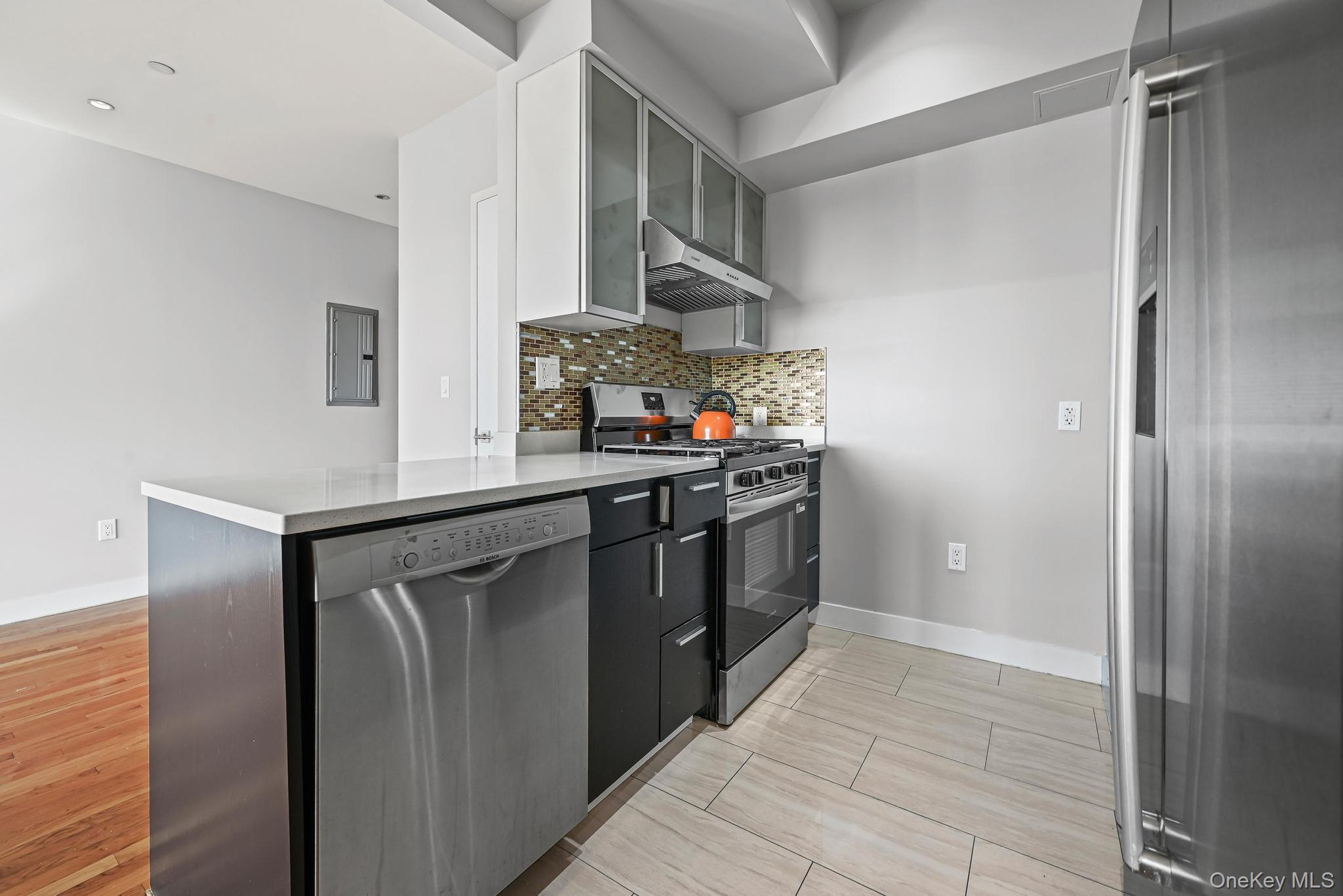 #7 photo, 136-19 Franklin Ave, Flushing , NY 11355