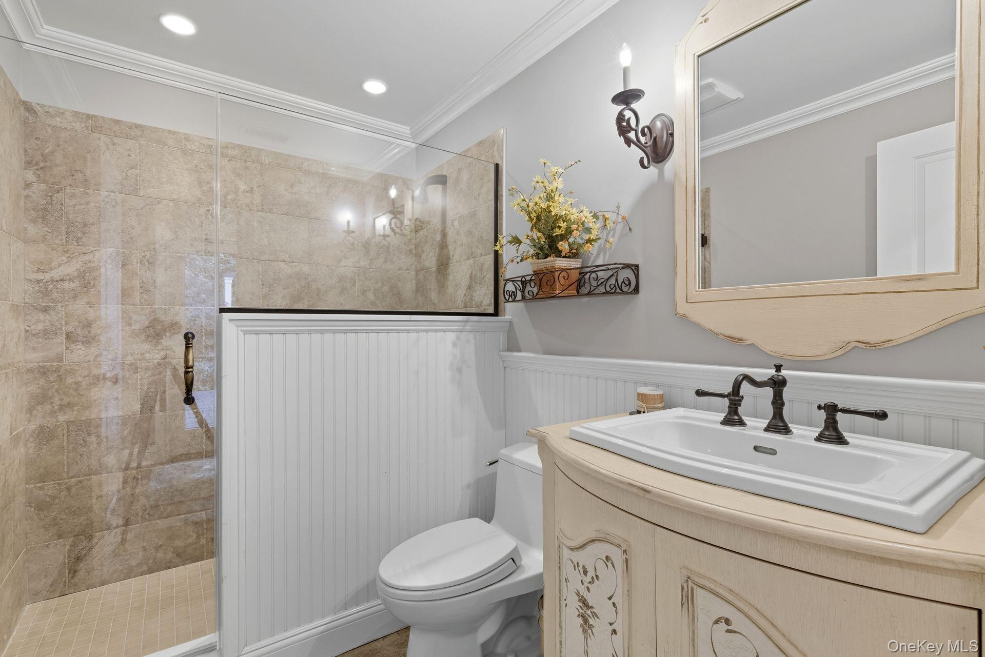 #18 photo, 10 Hollise Court, サフォーク郡 Centerport , NY 11721