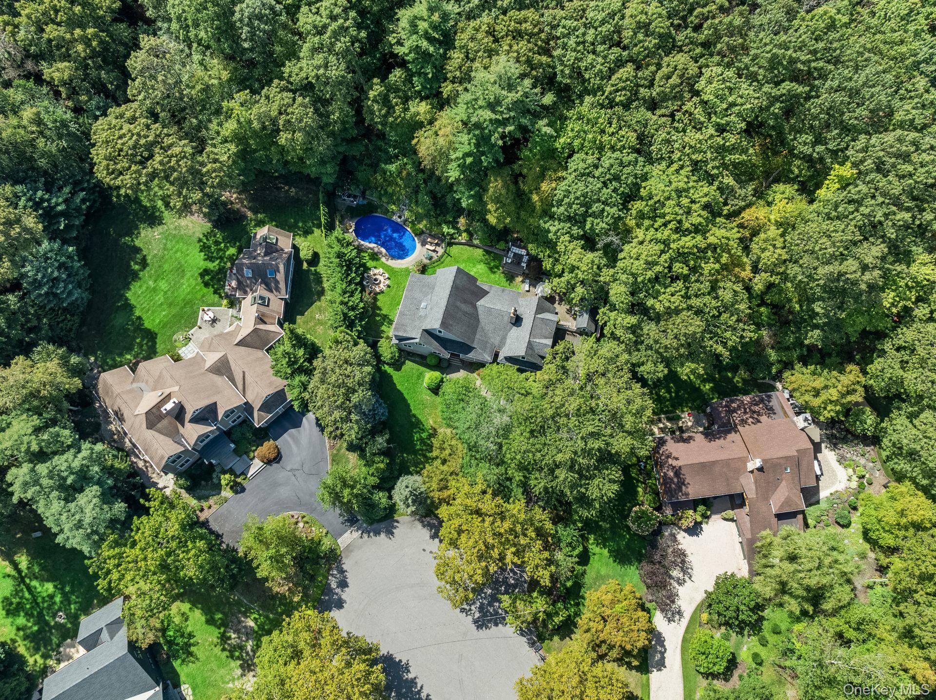 #4 photo, 10 Hollise Court, サフォーク郡 Centerport , NY 11721