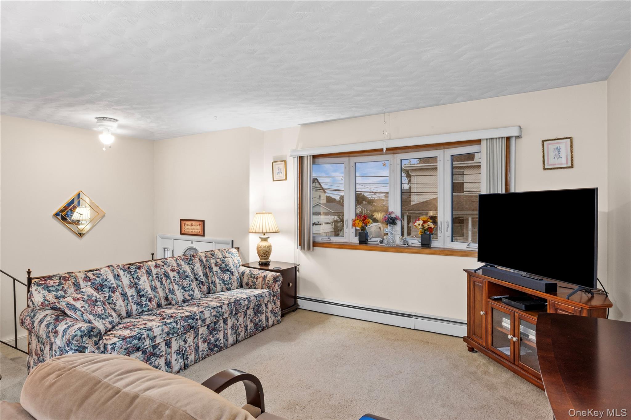 #8 photo, 138 Carnegie Avenue, Elmont , NY 11003