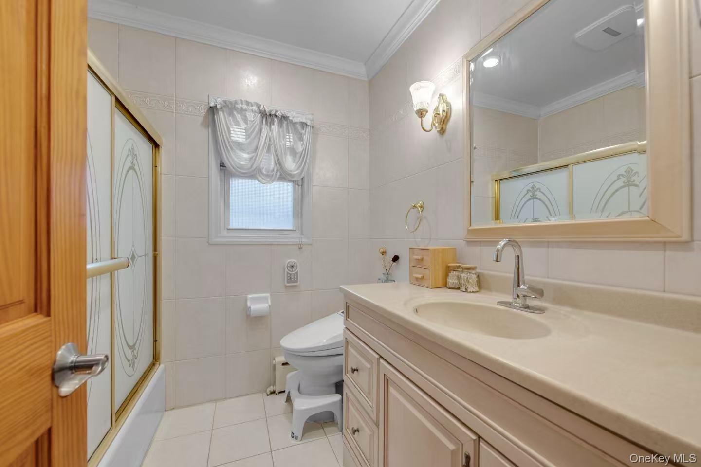 #12 photo, 50-20 228th Street, Oakland Gardens , NY 11364