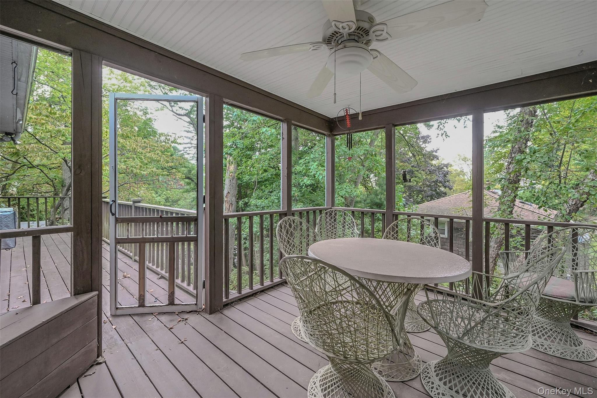 #20 photo, 98 Eatons Neck Road, サフォーク郡 Northport , NY 11768