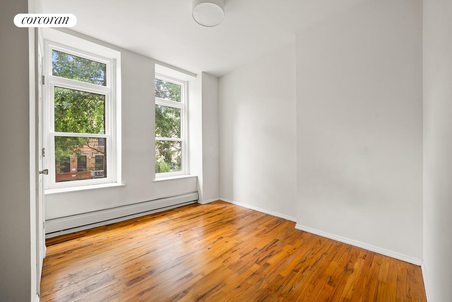 #7 photo, 710 HALSEY Street, Stuyvesant Heights , NY 11233