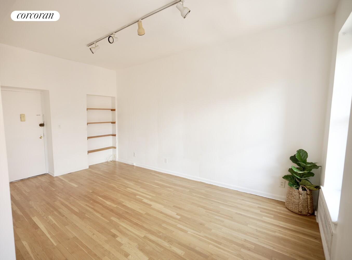 #1 photo, 30 E 95TH Street, Carnegie Hill , NY 10128