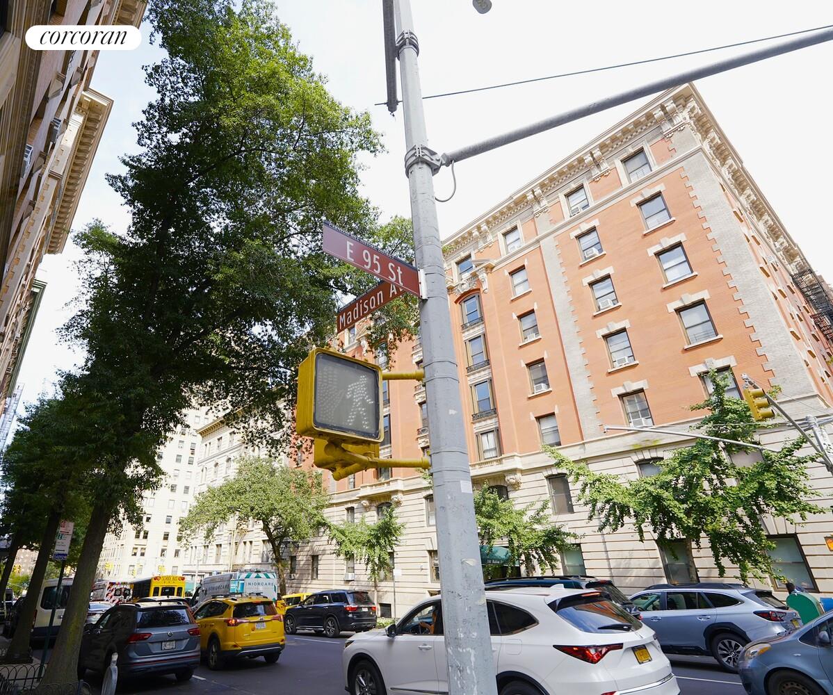 #8 photo, 30 E 95TH Street, Carnegie Hill , NY 10128