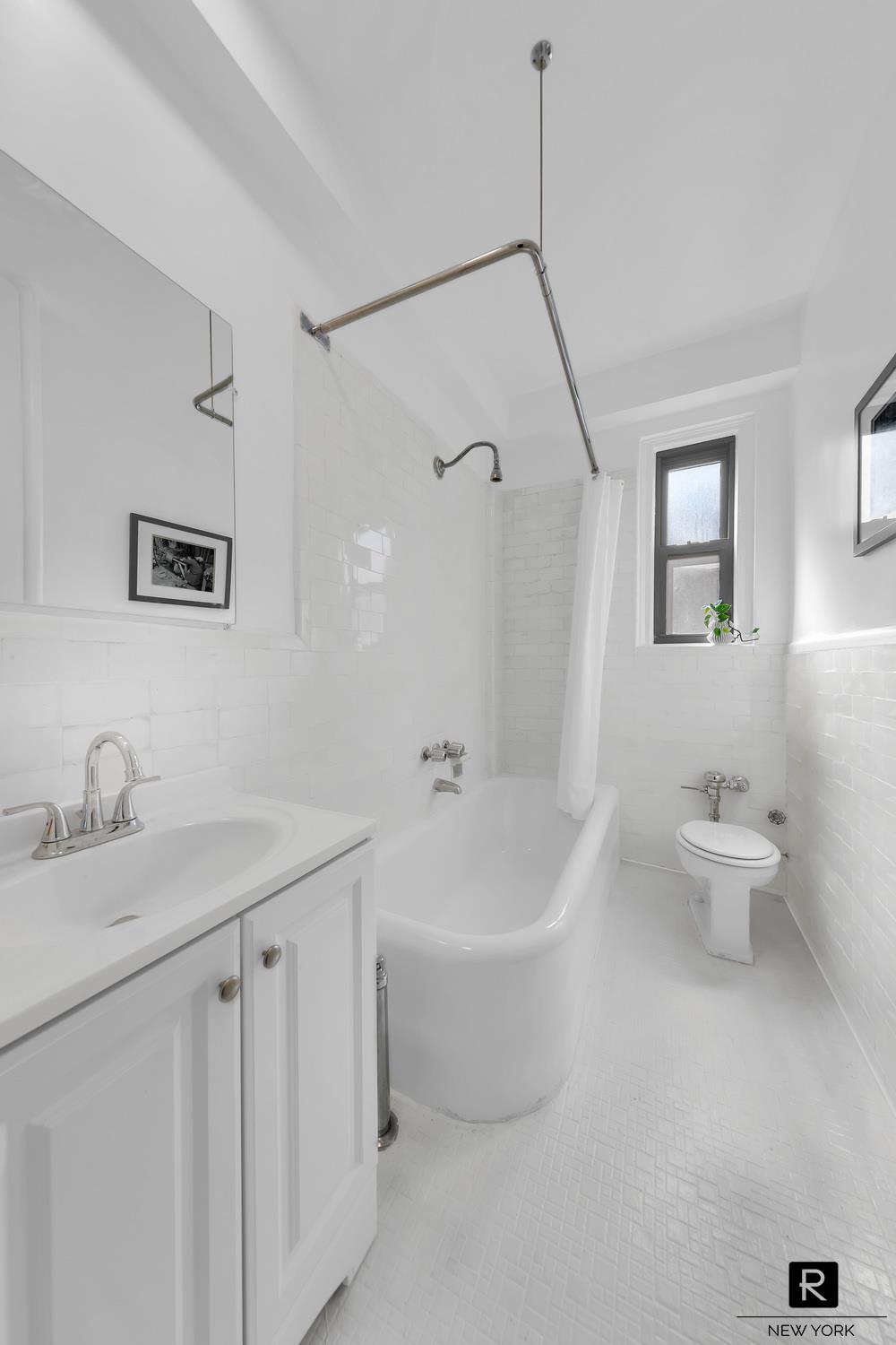 #9 photo, 314 W 77th Street, マンハッタン Upper West Side , NY 10024