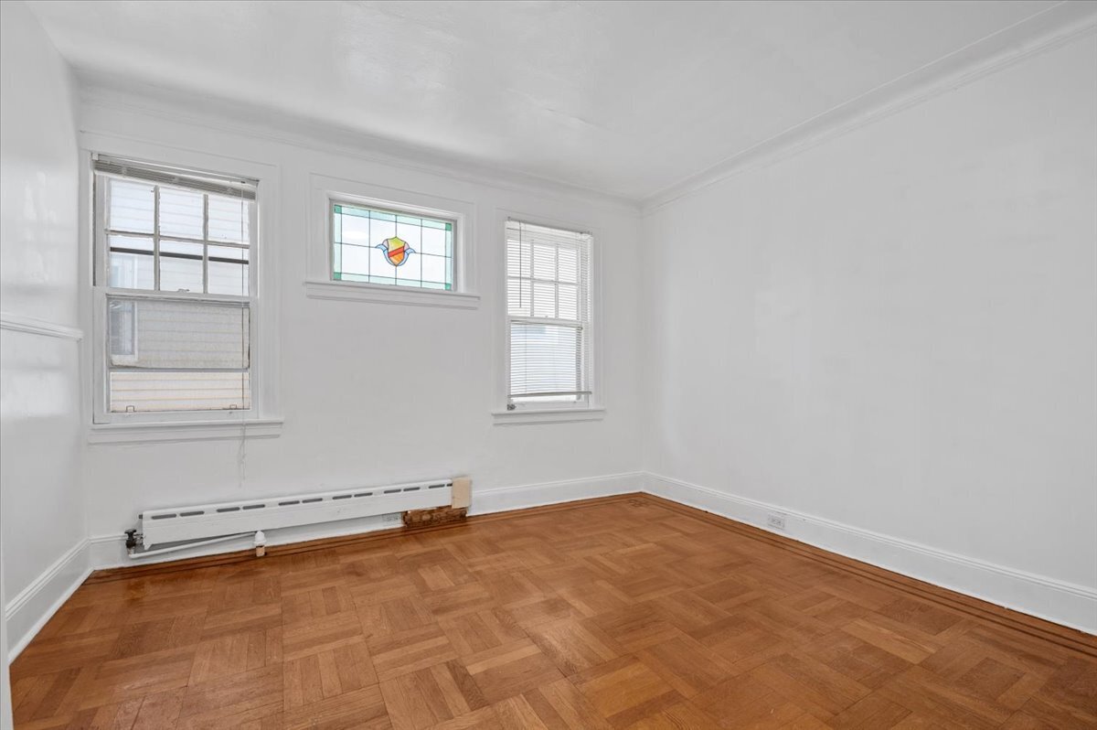 #16 photo, 147-44 84th Drive, Briarwood , NY 11435