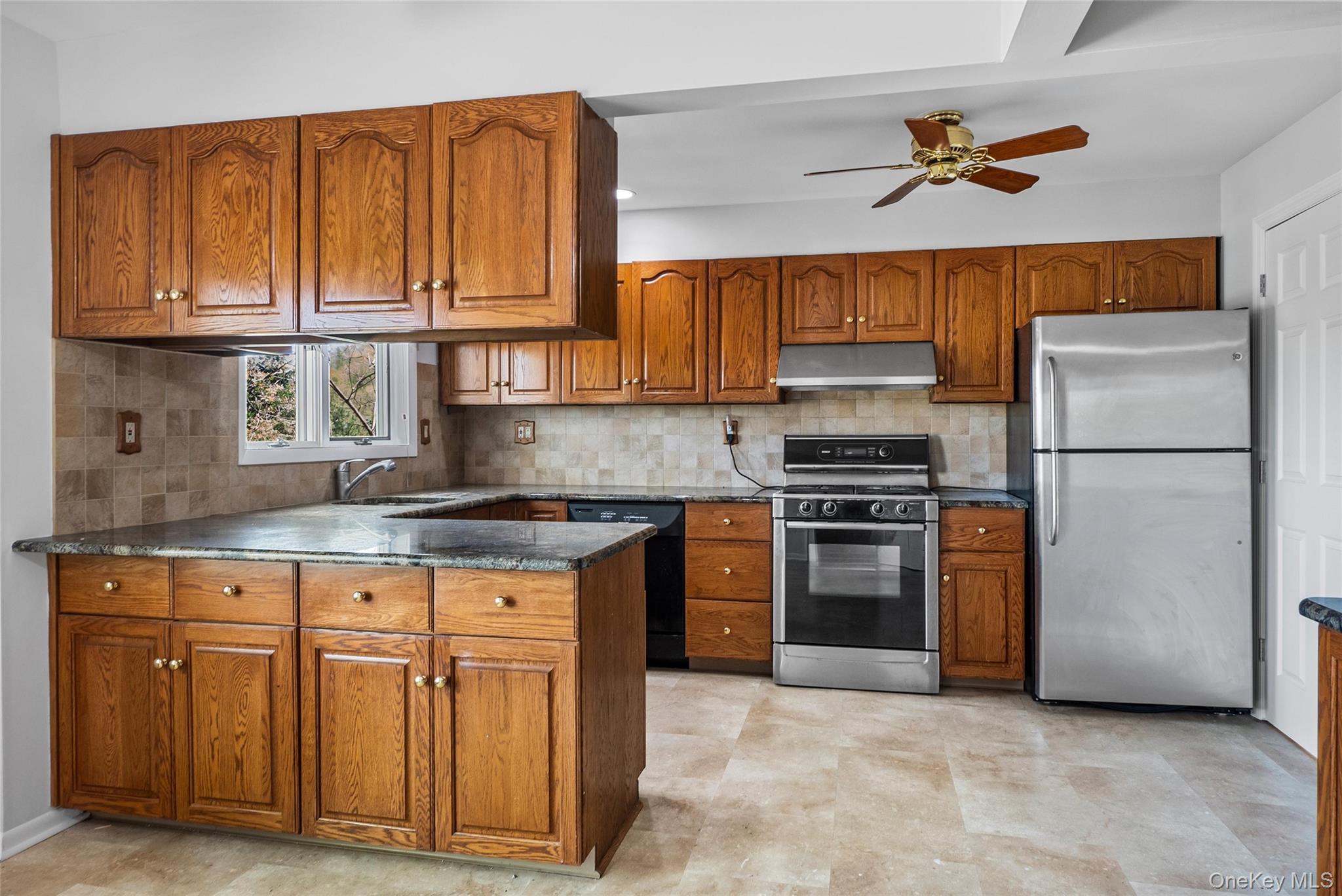 #16 photo, 515 Mountainview Avenue, Valley Cottage , NY 10989