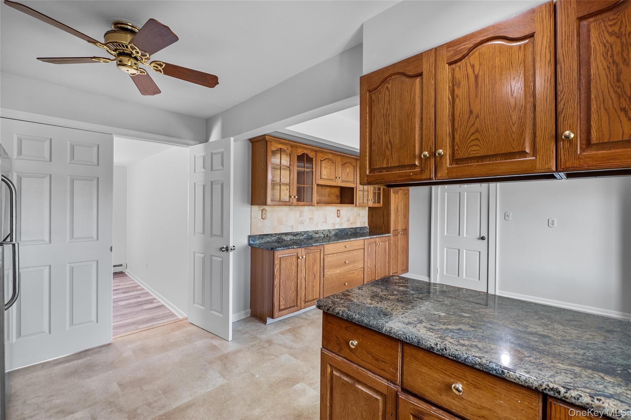 #19 photo, 515 Mountainview Avenue, Valley Cottage , NY 10989